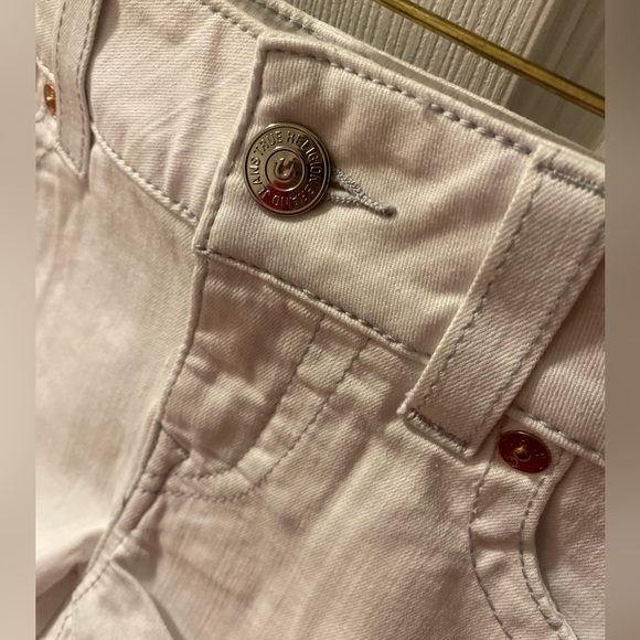 True Religion Cut-off Short - Picture 2 of 5